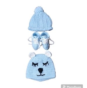 Handmade Infant Crochet Baby Matching Set 2 Hats and pair of Booties